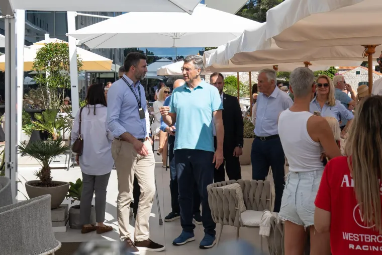 Plenković u Dubrovniku naletio na LeBrona Jamesa: Tražio i dobio ono &scaron;to svi žele