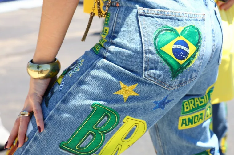Brazilske navijačice su stigle, temperatura na stadionu je porasla