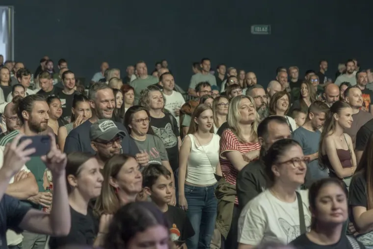 Baby Lasagna zapalio Osijek, TBF i Let 3 doveli publiku do ludila: Uhvaćeni najbolji trenuci