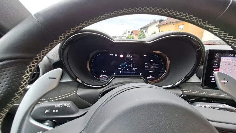 Vozili smo uzbudljivi novi SUV: Osvaja emocijama, a jedan prekidač mijenja sve