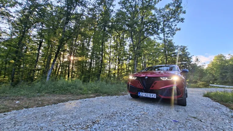 Vozili smo uzbudljivi novi SUV: Osvaja emocijama, a jedan prekidač mijenja sve