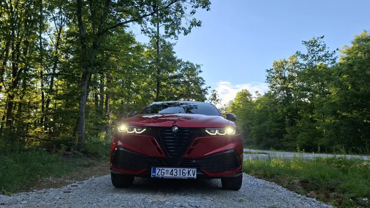 Vozili smo uzbudljivi novi SUV: Osvaja emocijama, a jedan prekidač mijenja sve
