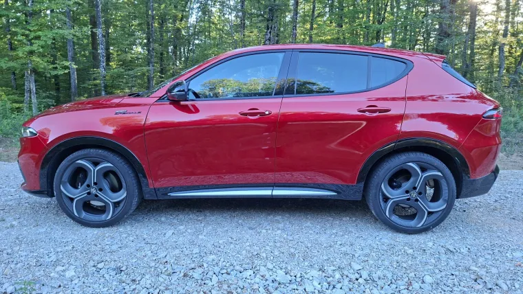 Vozili smo uzbudljivi novi SUV: Osvaja emocijama, a jedan prekidač mijenja sve