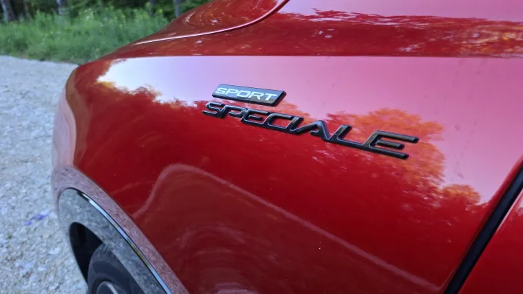 Vozili smo uzbudljivi novi SUV: Osvaja emocijama, a jedan prekidač mijenja sve