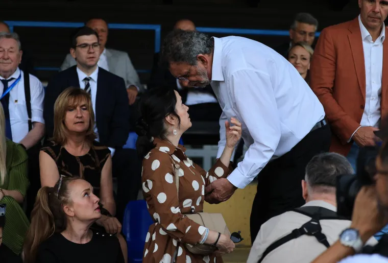 Plenković izveo početni udarac pa gledao spektakl: Evo koji su se HDZ-ovci znojili na terenu