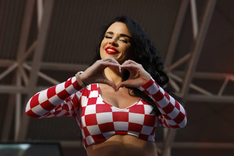 Knoll napravila pomutnju na ulicama Dallasa: 'Sigurna sam da ćemo barem doći do četvrtfinala'