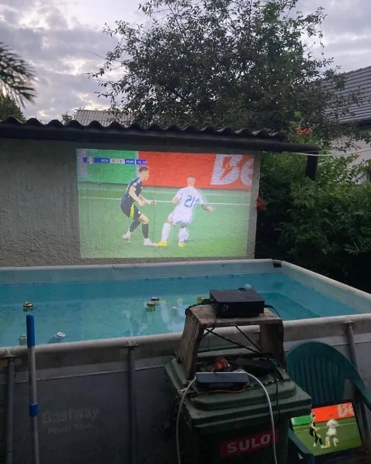 Stranci bi mislili da je &scaron;ala, ali ovako izgleda balkansko ljetovanje bez ikakvog filtera