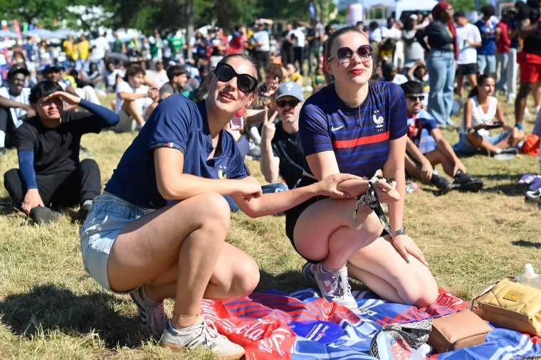 Nogomet kroz ženske oči: One su osvojile tribine na Svjetskom prvenstvu i fan zone diljem planete