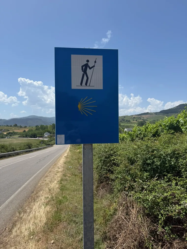 Dario je propje&scaron;ačio Camino: Na kraju je razvio hrvatsku zastavu, emocije su potekle