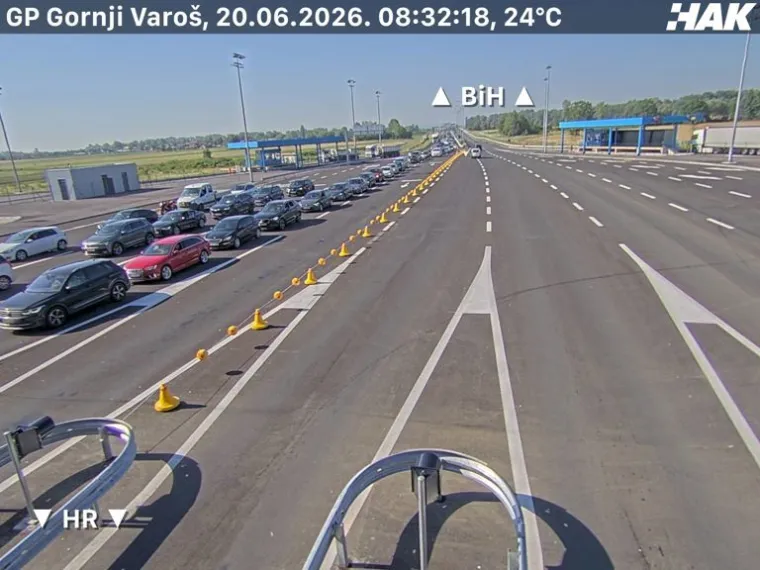 Gužve prema Jadranu: Kolone vozila protežu se kilometrima
