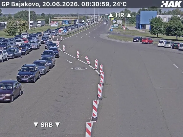 Gužve prema Jadranu: Kolone vozila protežu se kilometrima