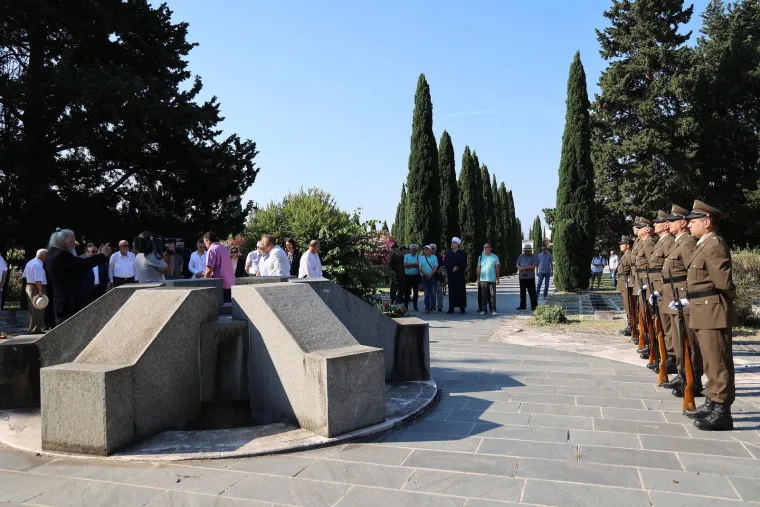 Od Posavine preko Kvarnera do Dalmacije: Poklonili se partizanima, pogledajte ove slike