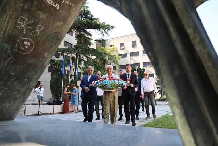 Od Posavine preko Kvarnera do Dalmacije: Poklonili se partizanima, pogledajte ove slike
