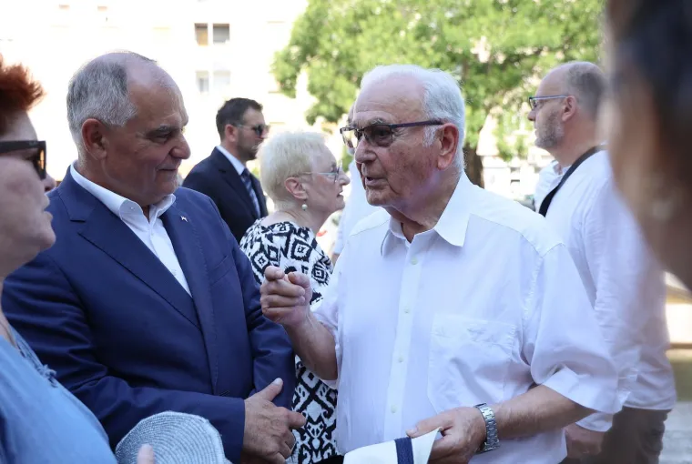Od Posavine preko Kvarnera do Dalmacije: Poklonili se partizanima, pogledajte ove slike