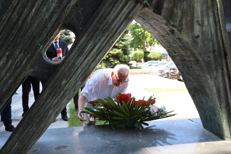 Od Posavine preko Kvarnera do Dalmacije: Poklonili se partizanima, pogledajte ove slike