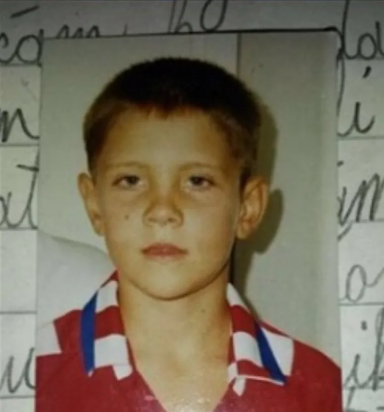 Koliko na&scaron;ih nogometa&scaron;a može&scaron; prepoznati na temelju slika iz djetinjstva? Dokaži se na kvizu