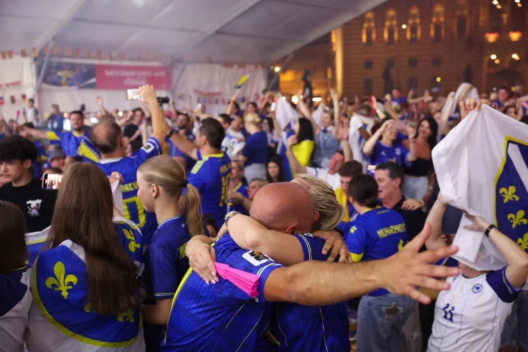Noć za pamćenje: Ono &scaron;to su Zmajevi uradili pokrenulo je lavinu emocija, pogledajte prizore iz BiH