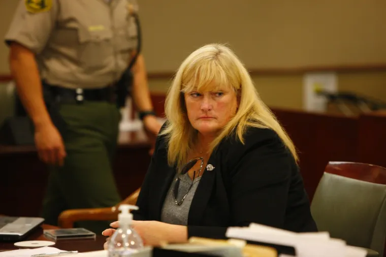 Rodila Michaelu Jacksonu djecu, pobijedila te&scaron;ku bolest pa nestala: Gdje je danas Debbie Rowe?