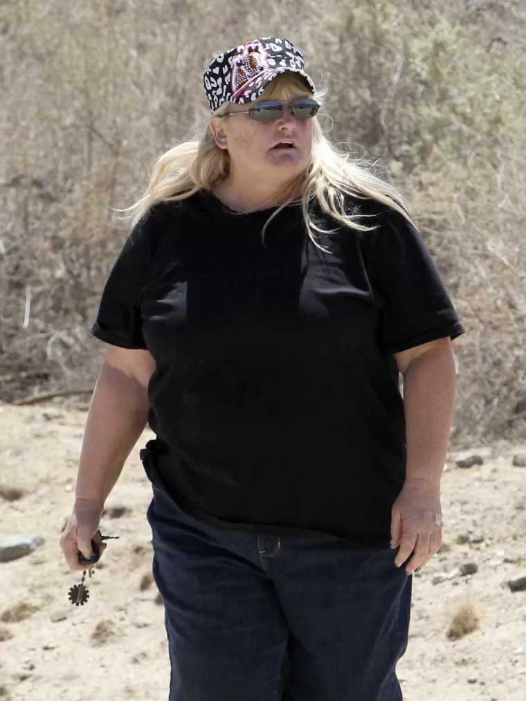 Rodila Michaelu Jacksonu djecu, pobijedila te&scaron;ku bolest pa nestala: Gdje je danas Debbie Rowe?