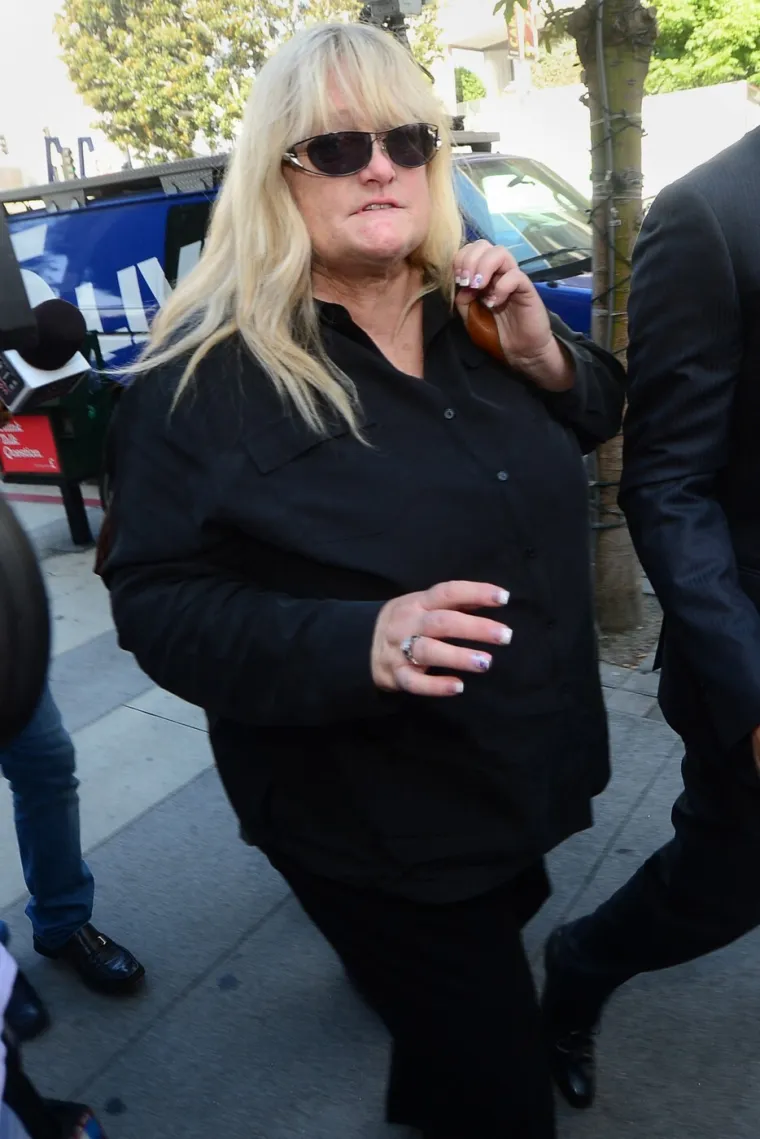 Rodila Michaelu Jacksonu djecu, pobijedila te&scaron;ku bolest pa nestala: Gdje je danas Debbie Rowe?