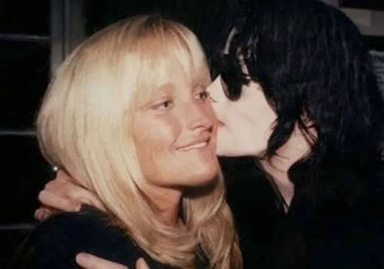 Rodila Michaelu Jacksonu djecu, pobijedila te&scaron;ku bolest pa nestala: Gdje je danas Debbie Rowe?