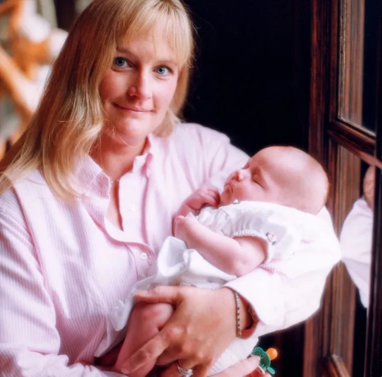 Rodila Michaelu Jacksonu djecu, pobijedila te&scaron;ku bolest pa nestala: Gdje je danas Debbie Rowe?