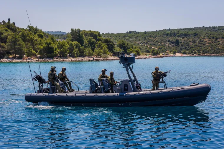Vi&scaron;e od 3000 vojnika, Rafalei i ratni brodovi: Pogledajte veliku vojnu vježbu na Jadranu!