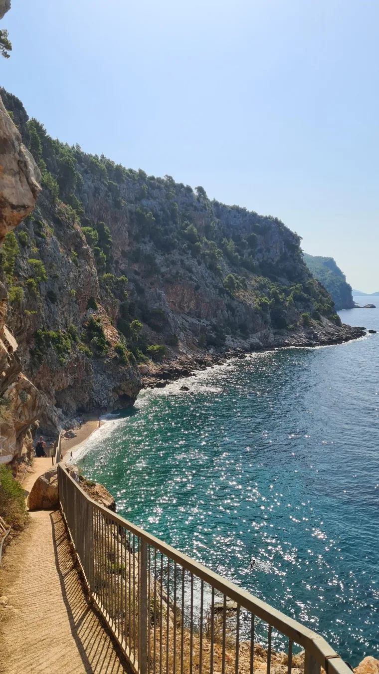 Svjetski mediji bruje o ovih 14 najljep&scaron;ih hrvatskih plaža: Skrivaju vi&scaron;e od sunca i mora
