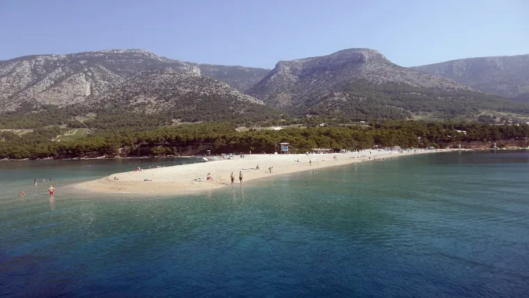 Svjetski mediji bruje o ovih 14 najljep&scaron;ih hrvatskih plaža: Skrivaju vi&scaron;e od sunca i mora