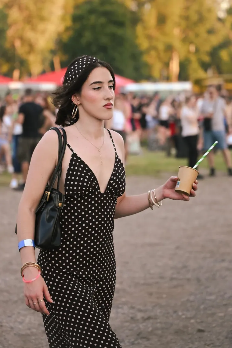 Slavni influenceri nisu im ni blizu: Hrvatice na koncertu Black Eyed Peasa u festivalskim izdanjima