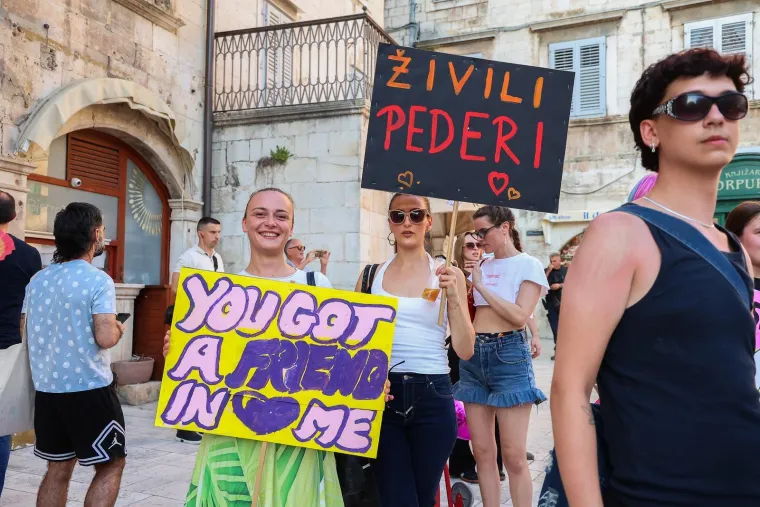 'Nije me mater rodila da mučin': Ovako je izgledala 15. Povorka ponosa u Splitu