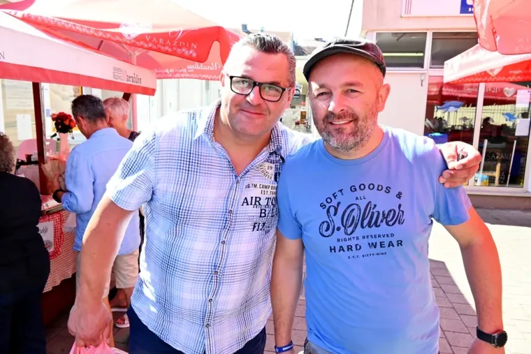 Paklene vrućine nisu ispraznile Korzo: Zgodne djevojke u lepr&scaron;avim haljinama preplavile Varaždin