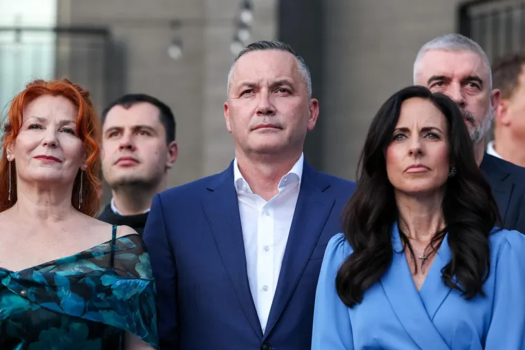 Tko je lijepa supruga Tončija Glavine? Zbog ljubavi napustila SAD i preselila u Dalmaciju