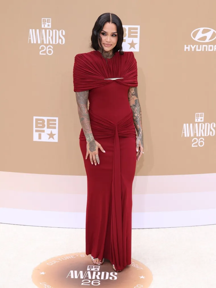 Sve su oči bile uprte u njih: O ovim se outfitima s BET Awardsa najvi&scaron;e priča
