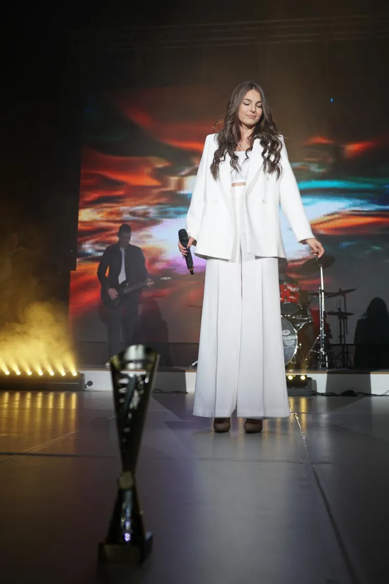 Regija bruji o djevojci s kojom se Jozinović navodno ljubi na izbrisanom videu: Evo tko je ona