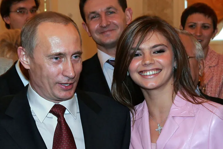 Putinovo 'ljubavno gnijezdo' plovi prema Britaniji: Evo tko uživa u 'palači' od 82 metra