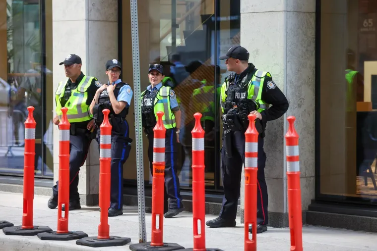Vatreni stigli u Toronto i odmah ukrali pažnju navijača ovim elegantnim izdanjem