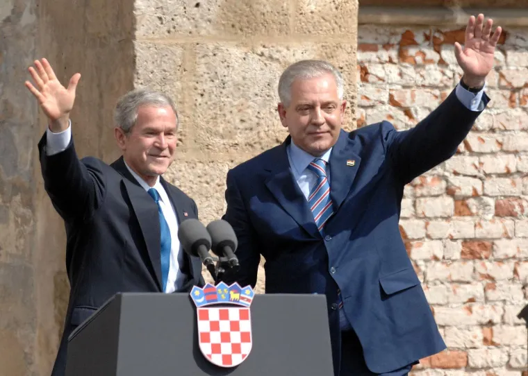Sjećate li se tog dana? Ivo Sanader sve je &scaron;okirao: 'Ja sam svoju dionicu odradio'