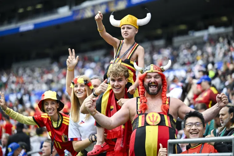 Krumpirići i strip-junaci navijaju za Belgiju, ali supruge nogometa&scaron;a su ukrale pažnju