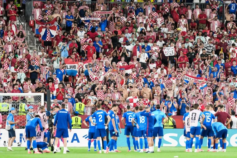 Utučeni Modrić i Vatreni: Luki nakon bolnog poraza pri&scaron;ao i Ronaldo! Ovo niste vidjeli na TV-u
