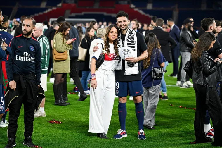 Zbog SP-a odgodili vjenčanje: Portugalac čiji je gol presudio Hrvatskoj ljubi zgodnu novinarku