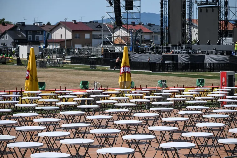 Odbrojava se do velikog Thompsonovog koncerta: Ovako danas izgleda pozornica u Zapre&scaron;iću