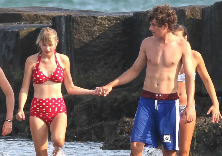 Sve ljubavi Taylor Swift: Prvi dečko je ostavio nakon telefonskog poziva od 25 sekundi