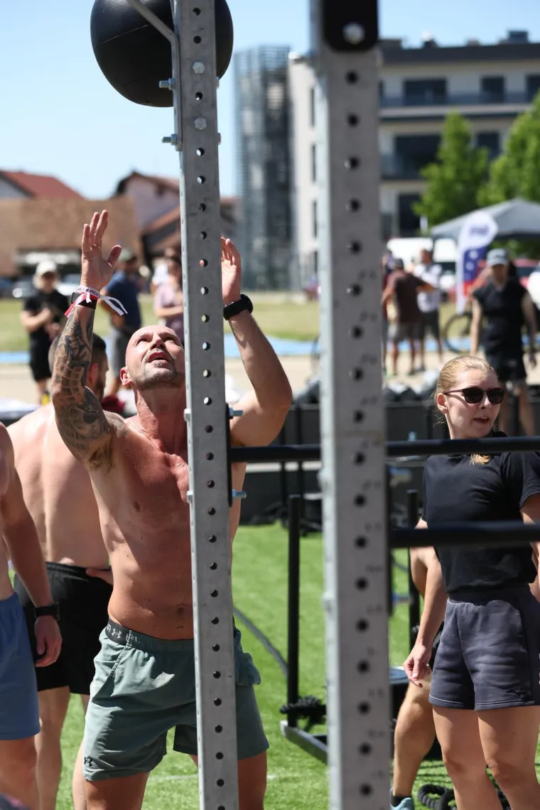 Ministar Habijan pokazao mi&scaron;iće u fitness natjecanju: Ovo je izdanje u kojem ga rijetko viđamo