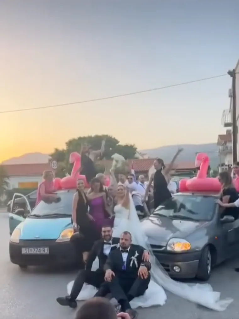Samo na Balkanu svadbe izgledaju ovako: Prizori su pravi urnebes, pogledajte ih i nasmijte se