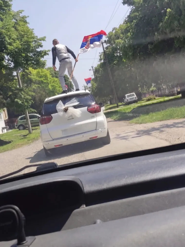 Samo na Balkanu svadbe izgledaju ovako: Prizori su pravi urnebes, pogledajte ih i nasmijte se