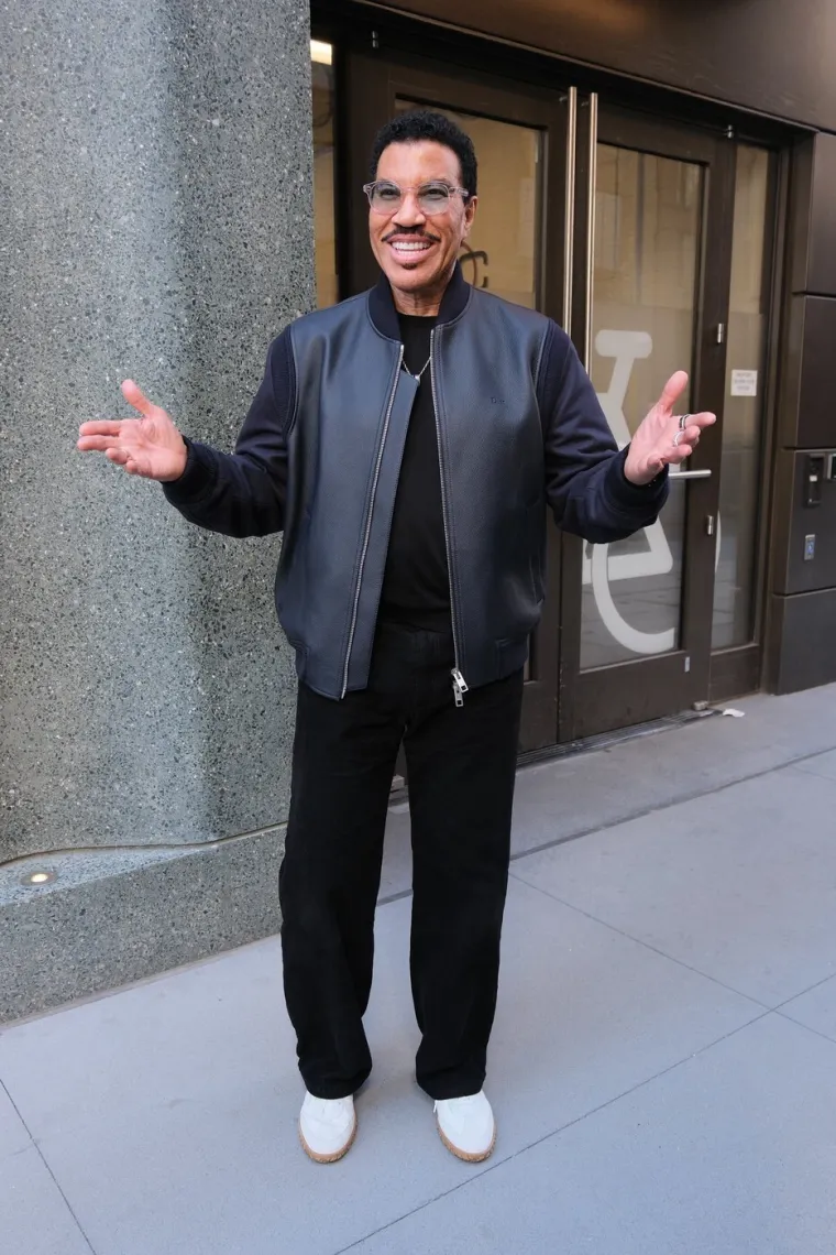 Da, to je Lionel Richie, vi&scaron;e ne liči na sebe: 'Bojim se da me možda Bog ne bi prepoznao'