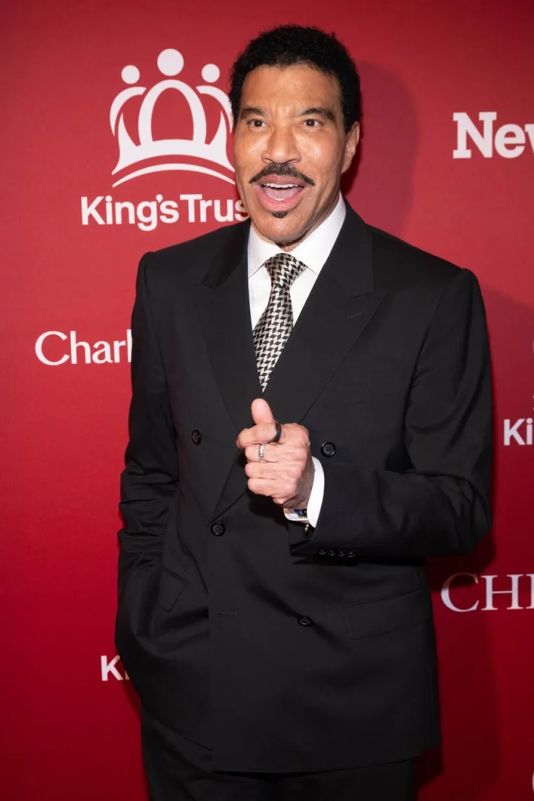Da, to je Lionel Richie, vi&scaron;e ne liči na sebe: 'Bojim se da me možda Bog ne bi prepoznao'