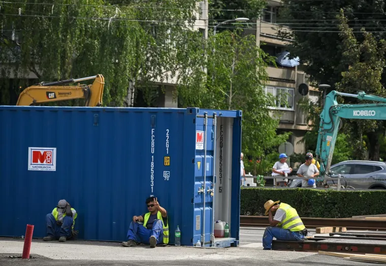Pogledajte scene s križanja Savske i Vukovarske: Inspektorat zatvorio jo&scaron; dva gradili&scaron;ta