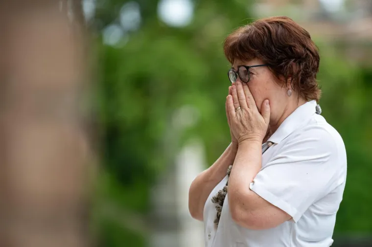 Suze, tuga i jecaji: Brojni poznati ispratili Zrinka Ogrestu na posljednji počinak